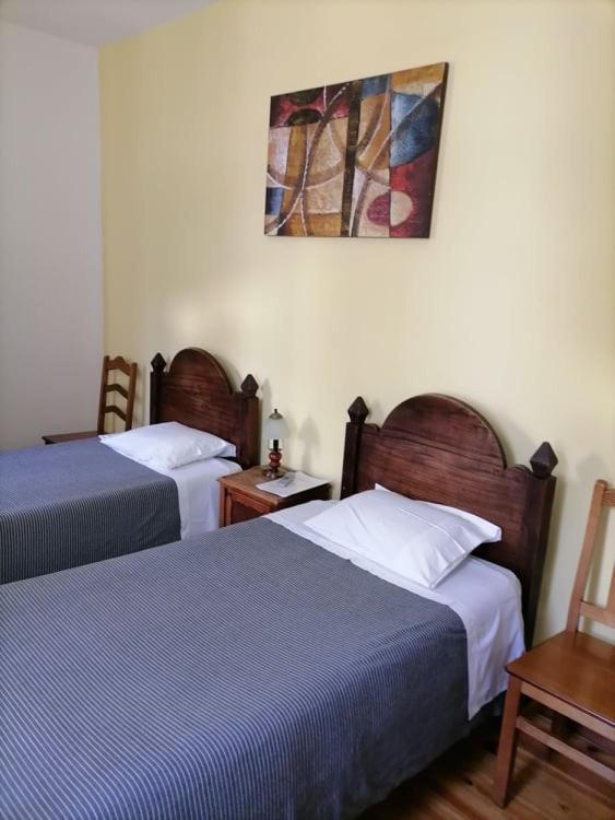 Pensao Avenida Hotel Penacova Ngoại thất bức ảnh