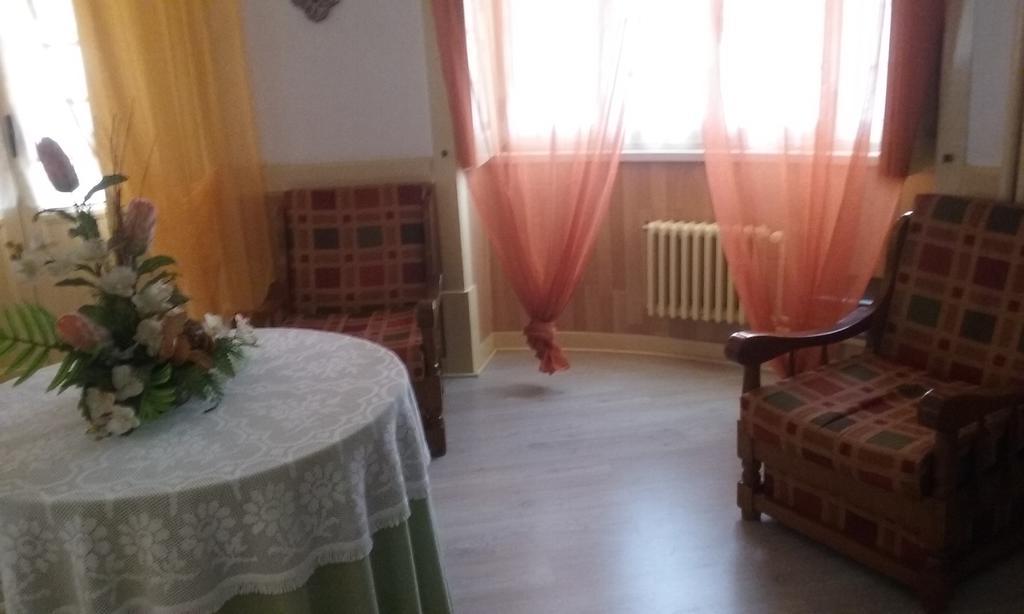 Pensao Avenida Hotel Penacova Ngoại thất bức ảnh